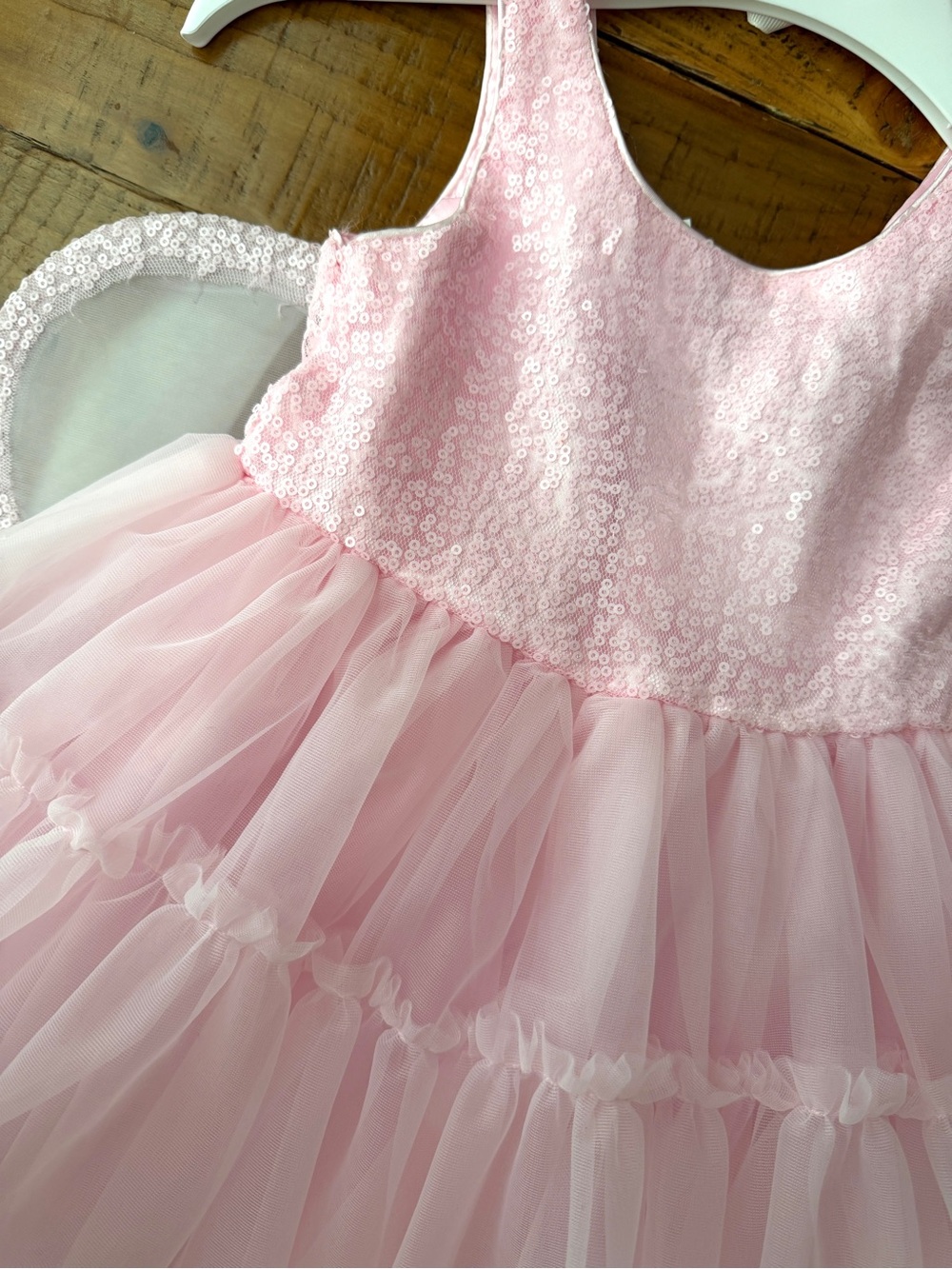 Girls Fairy Princess Pink Tulle Dress with crown/wings/wand - Picture 8 of 16
